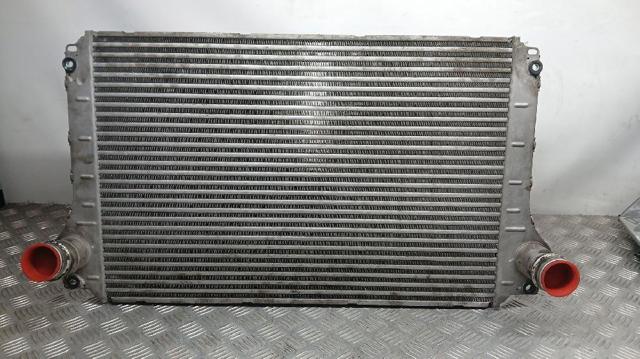 Chłodnica intercoolera 1271002220 TOYOTA