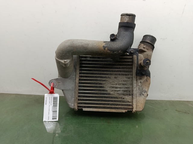 Chłodnica intercoolera 1271002360 MAZDA