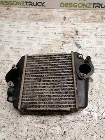 Chłodnica intercoolera 1271003730 MAZDA