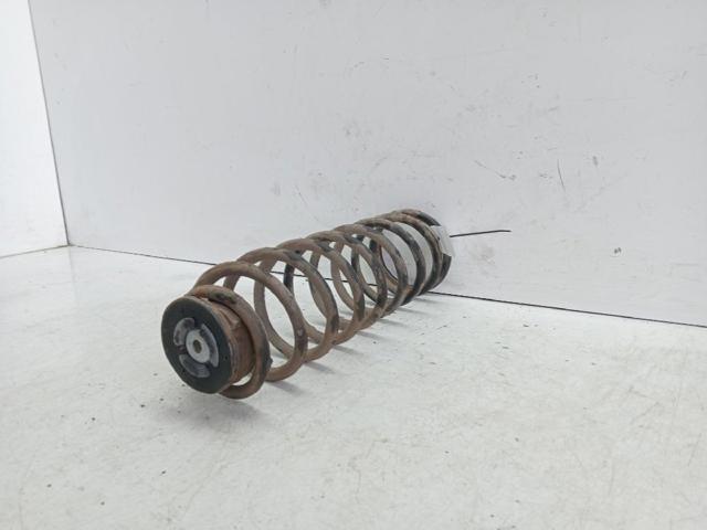 Sprężyna tylna Volvo 740 744