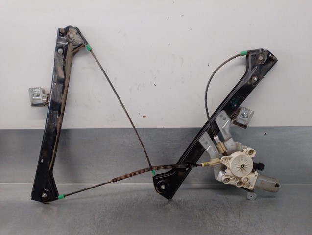 Mechanizm podnoszenia szyby drzwi przednich prawych 12755684 GM