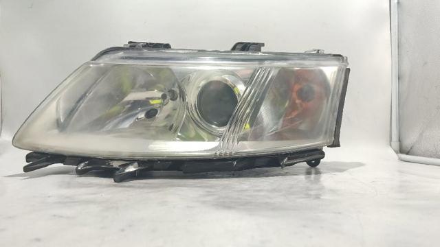Reflektor lewy 12799346 GM