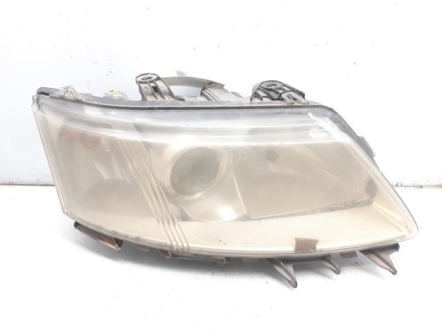 Reflektor prawy 12799350 GM
