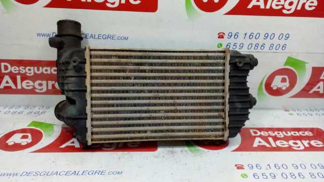 Chłodnica intercoolera 1307012080 PEUGEOT