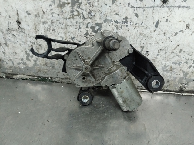 Silniczek wycieraczki tylnej szyby 13105981 OPEL