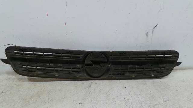 Atrapa chłodnicy Opel Signum