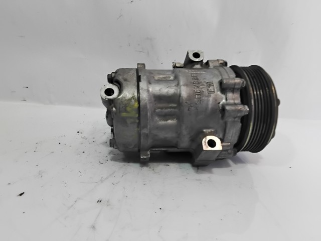 Sprężarka klimatyzacji 13106850 SUZUKI
