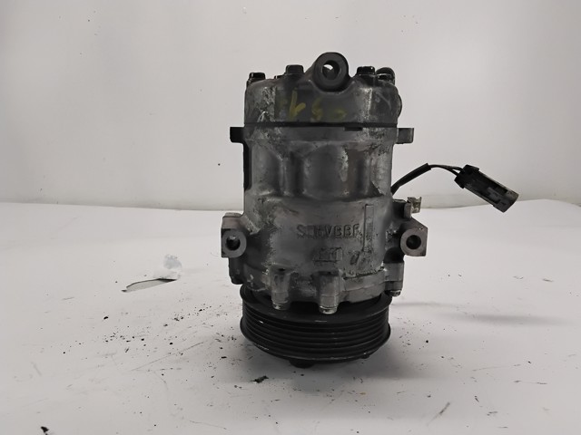 Sprężarka klimatyzacji 13106850 SUZUKI