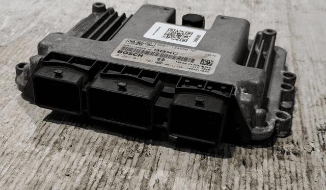 Sterownik silnika Ford C-Max DM2