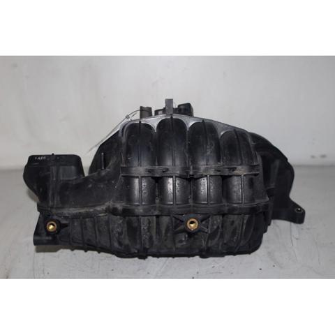 Kolektor ssący Suzuki Swift 3 RS