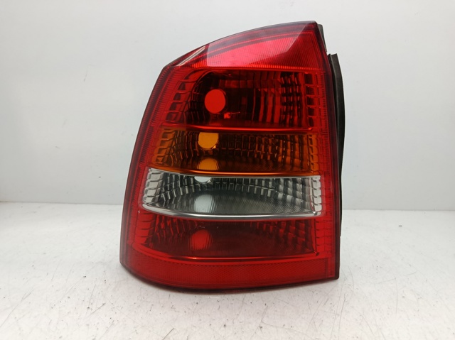 Lampa zespolona tylna lewa 13110932 OPEL