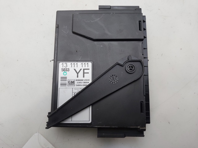 Blok komfortu 13111111 OPEL
