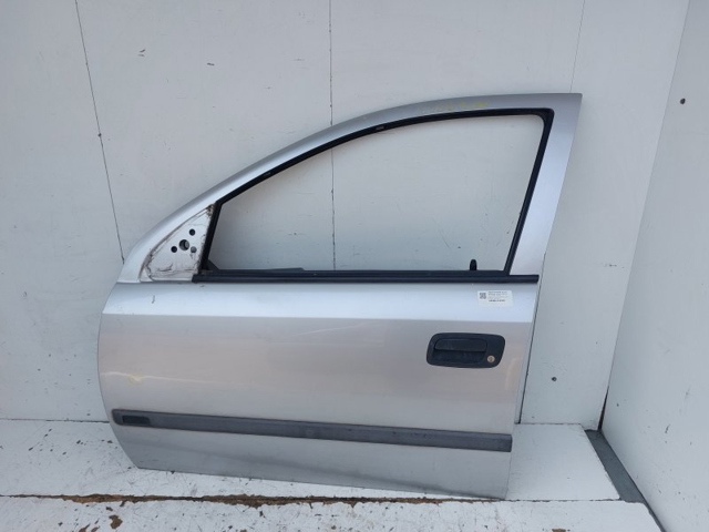 Drzwi przednie lewe 13116451 OPEL
