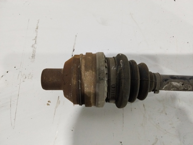 Półoś napędowa przednia prawa 13124676 OPEL