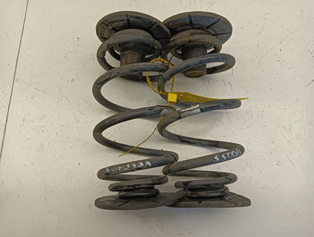 Sprężyna tylna 13126145 OPEL