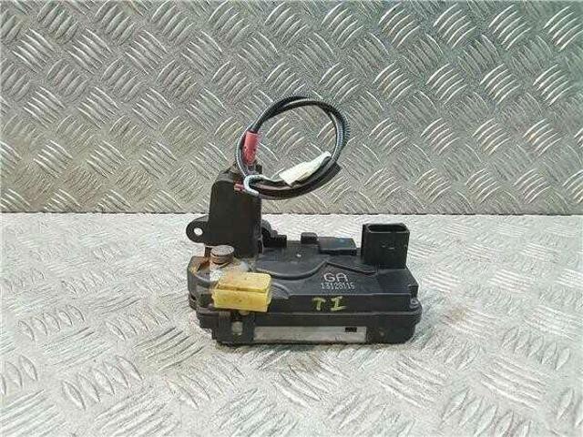 Zamek drzwi tylnych lewych 13128115 OPEL