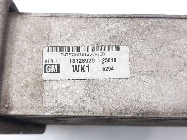 Chłodnica intercoolera 13128926 OPEL