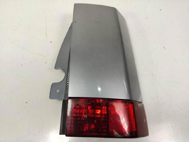 Lampa zespolona tylna prawa 13130028 OPEL