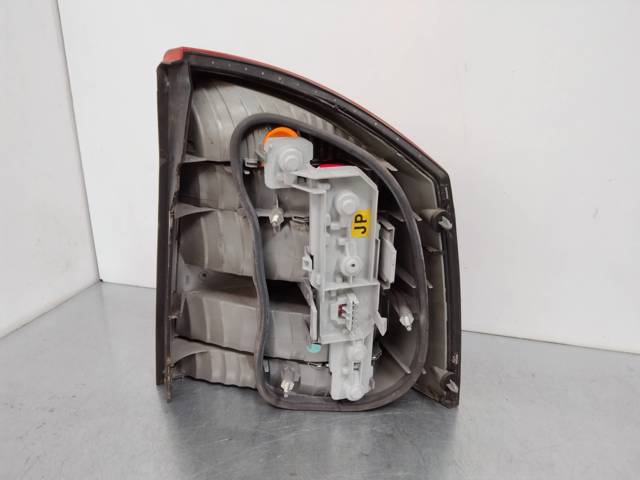 Lampa zespolona tylna lewa 13130643 OPEL