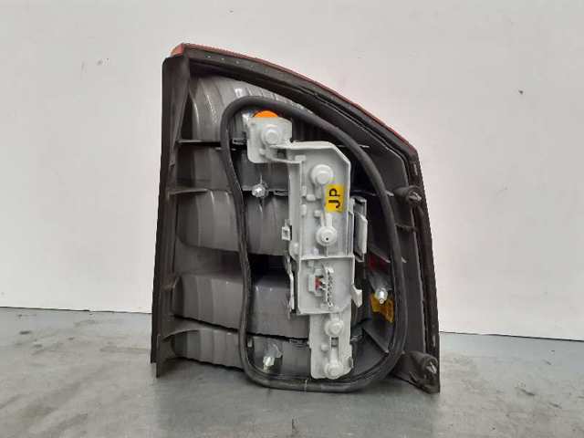 Lampa zespolona tylna lewa 13130643 OPEL