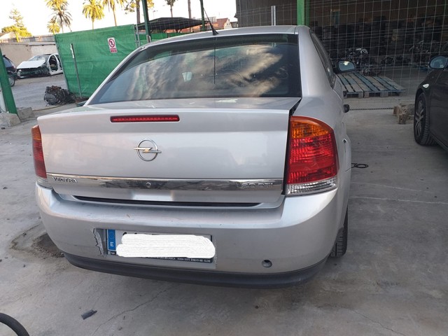 Lampa zespolona tylna lewa 13130643 OPEL