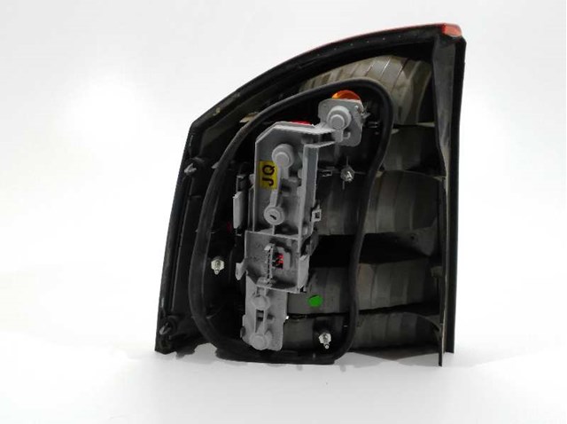 Lampa zespolona tylna prawa 13130644 OPEL