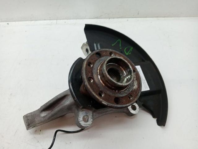 Czop (zwrotnica) przedni lewy 13136696 OPEL