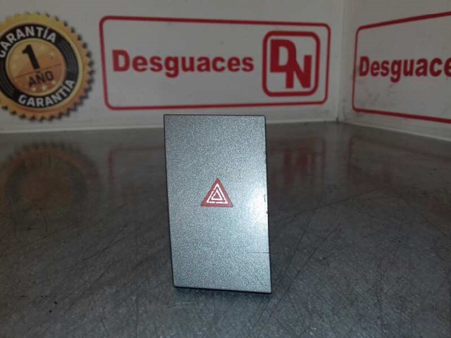 Przycisk włączania światła awaryjnego 13138255 OPEL