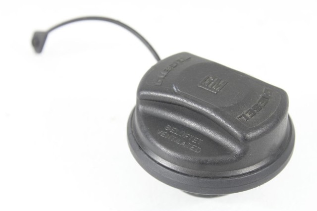 Korek wlewu paliwa 13140958 OPEL
