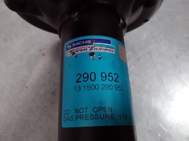 Amortyzator przedni 131500290952 VAG