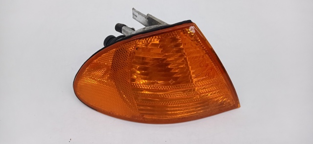 Kierunkowskaz prawy 1315106141 BMW