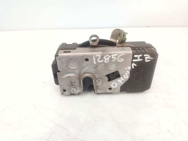 Zamek drzwi przednich lewych 13154791 OPEL
