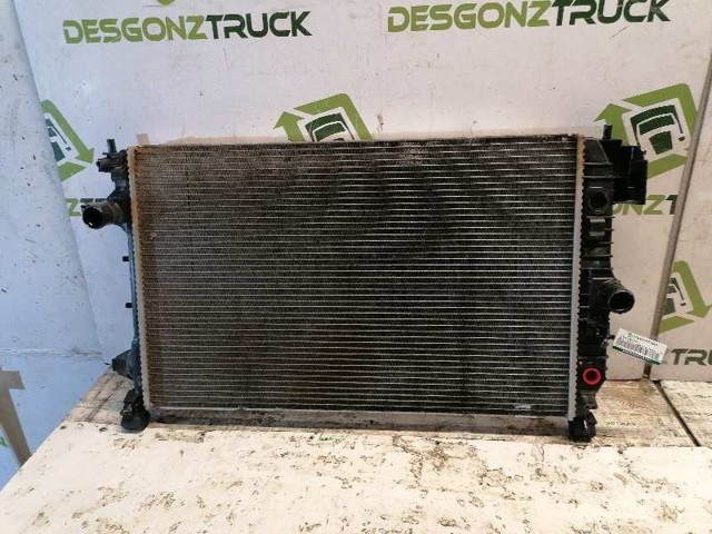 Chłodnica silnika 13156387 OPEL