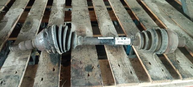 Półoś napędowa przednia prawa 13166589 OPEL