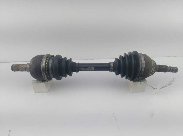 Półoś napędowa przednia 13166590 OPEL