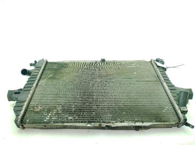 Chłodnica silnika 13171432 OPEL