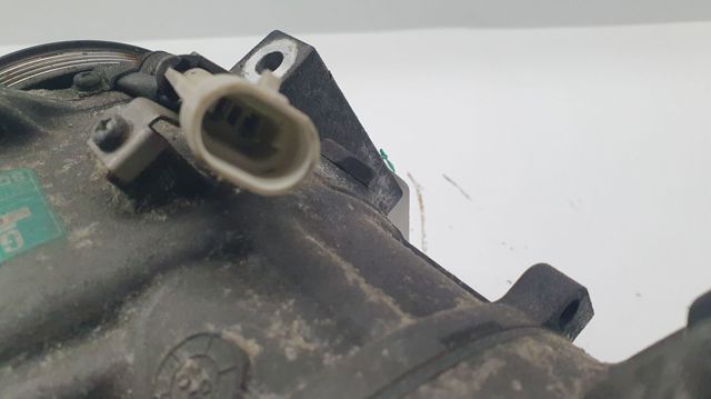 Sprężarka klimatyzacji 13171593 OPEL