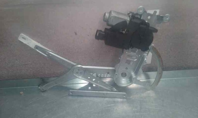 Mechanizm podnoszenia szyby drzwi przednich prawych 13173074 OPEL