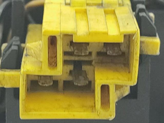 Zamek klapy bagażnika (3/5 drzwi tylnych) Opel Vectra