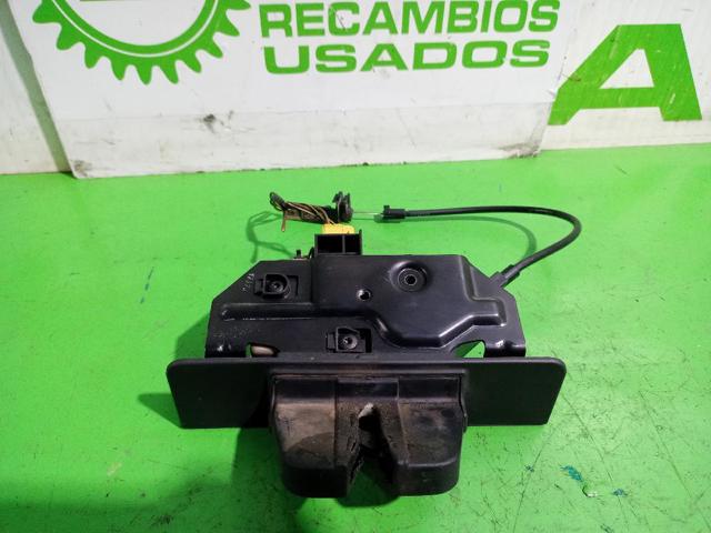 Zamek klapy bagażnika (3/5 drzwi tylnych) Opel Vectra