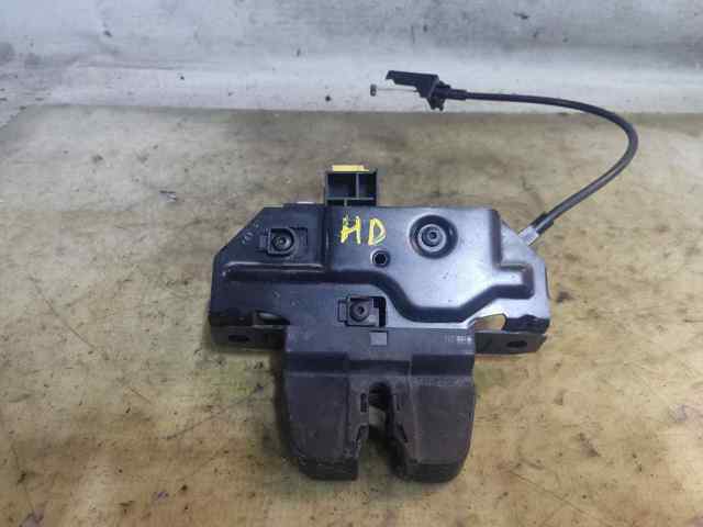 Zamek klapy bagażnika (3/5 drzwi tylnych) Opel Vectra