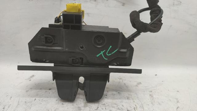 Zamek klapy bagażnika (3/5 drzwi tylnych) Opel Vectra