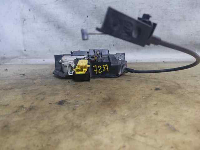 Zamek klapy bagażnika (3/5 drzwi tylnych) Opel Vectra