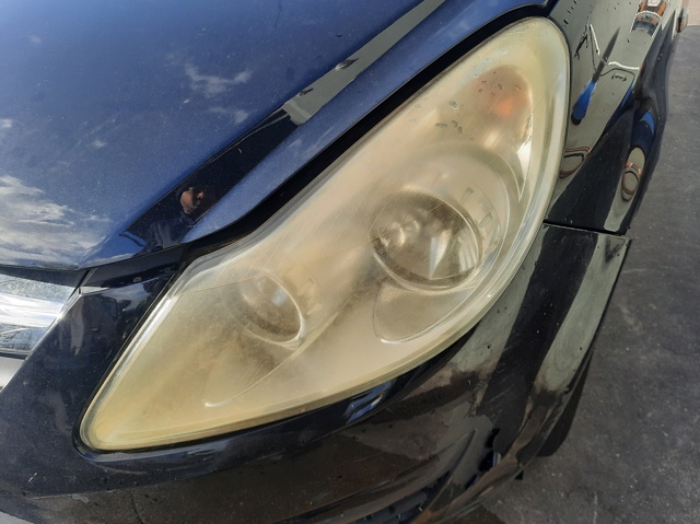Reflektory Opel Corsa