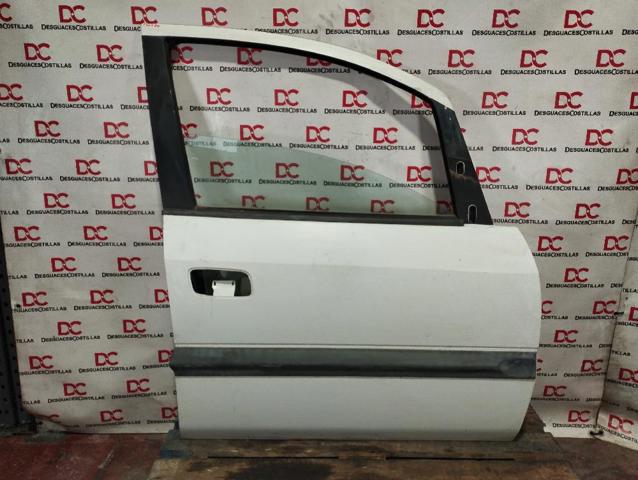 Drzwi przednie prawe 13189980 OPEL