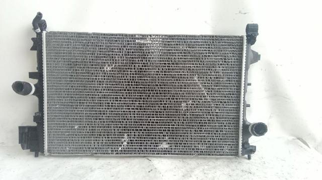 Chłodnica silnika 13196477 GM