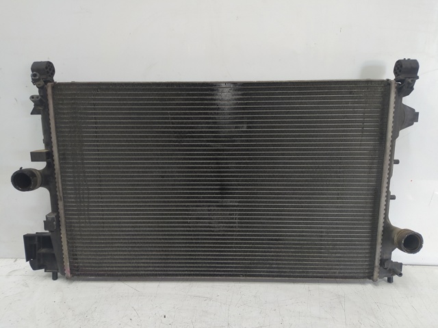 Chłodnica silnika 13196477 GM