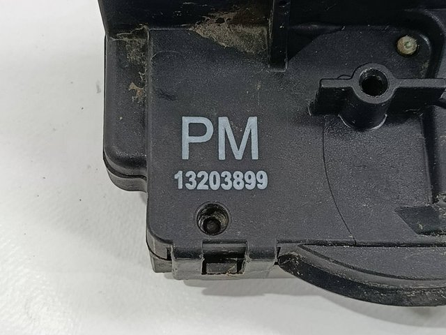 Zamek drzwi przednich lewych 13203899 OPEL