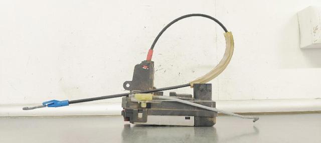 Zamek drzwi tylnych lewych 13210738 OPEL