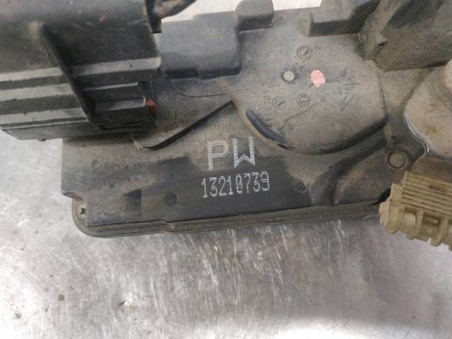 Zamek drzwi tylnych prawych 13210739 OPEL